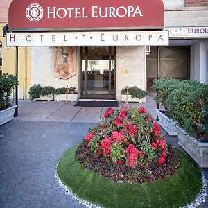 Отель Europa
