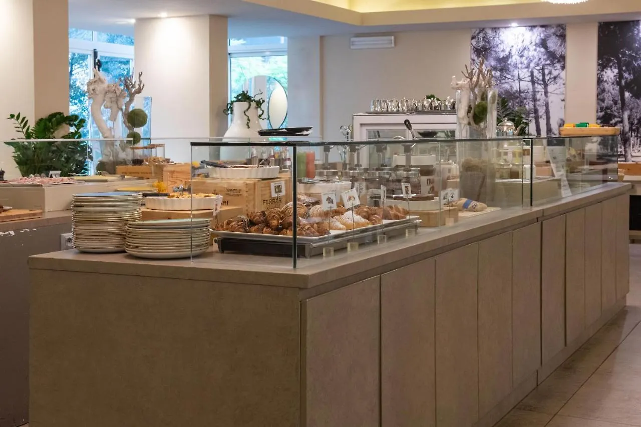 Perla Verde Hotel Морской Милан