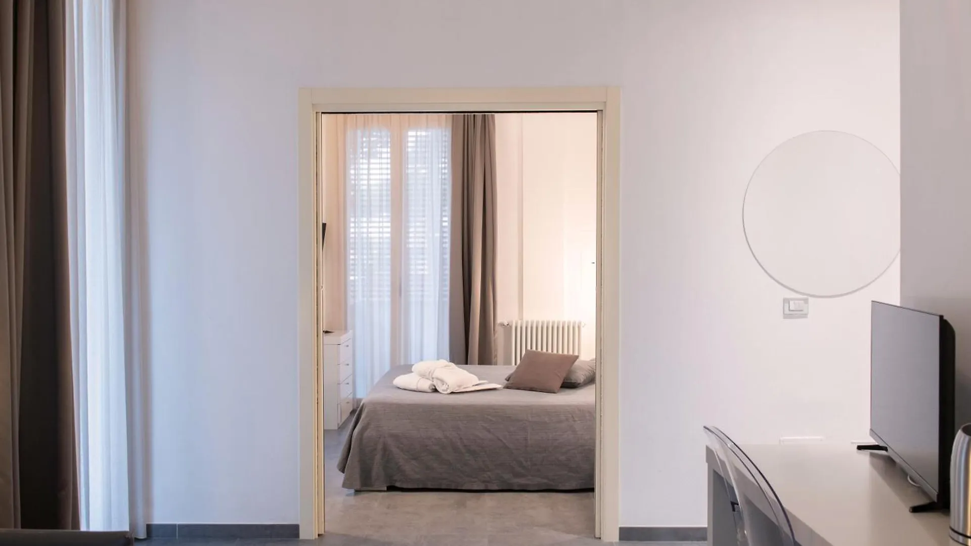 Perla Verde Hotel Морской Милан